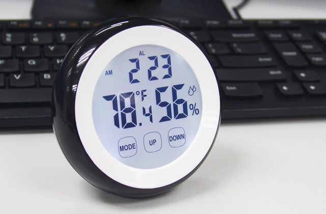 Best Hygrometers to Control Air Quality  