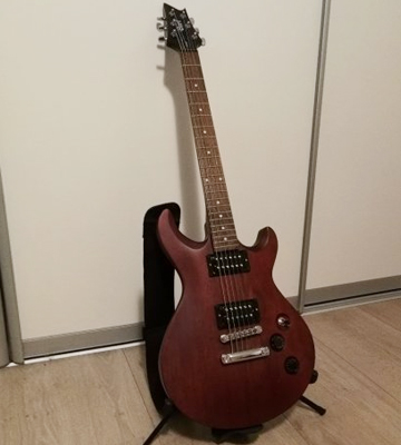 Review of Cort M200WS Electric Guitar