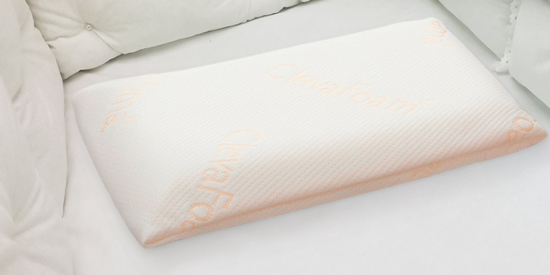 Review of Clevamama 1201 ClevaFoam Baby Pillow