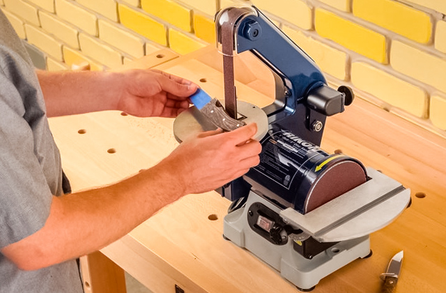 Best Disc Sanders for Perfectly Smooth Wooden Surfaces  