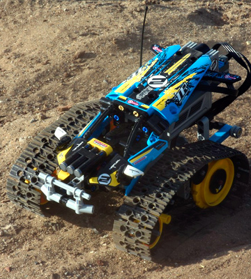 LEGO 42095 Technic Remote-Controlled Stunt Racer - Bestadvisor
