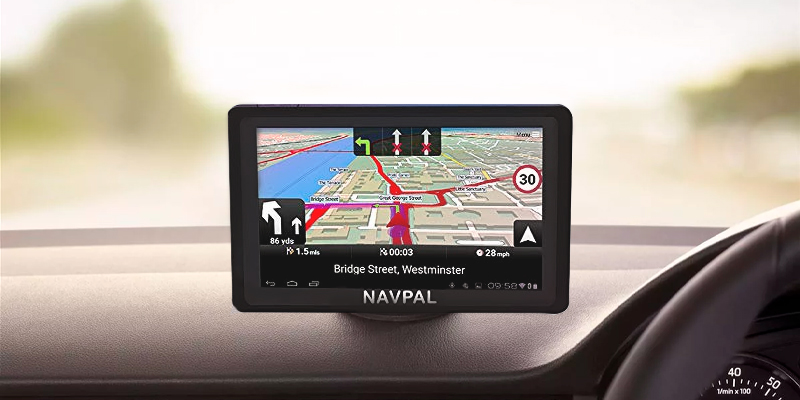 Navpal 7 Inches sat GPS Navigation for car truck in the use - Bestadvisor