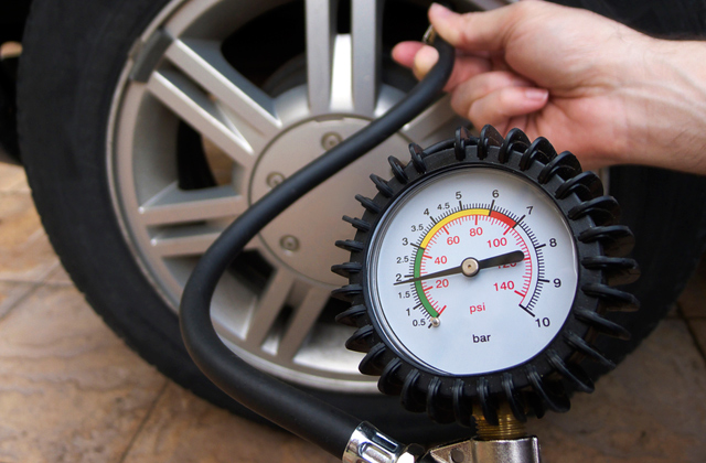 Best Tyre Pressure Gauges  