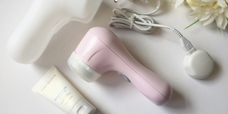 Detailed review of Clarisonic Mia 2 2 Speed Sonic Facial Cleansing Brush System - Bestadvisor